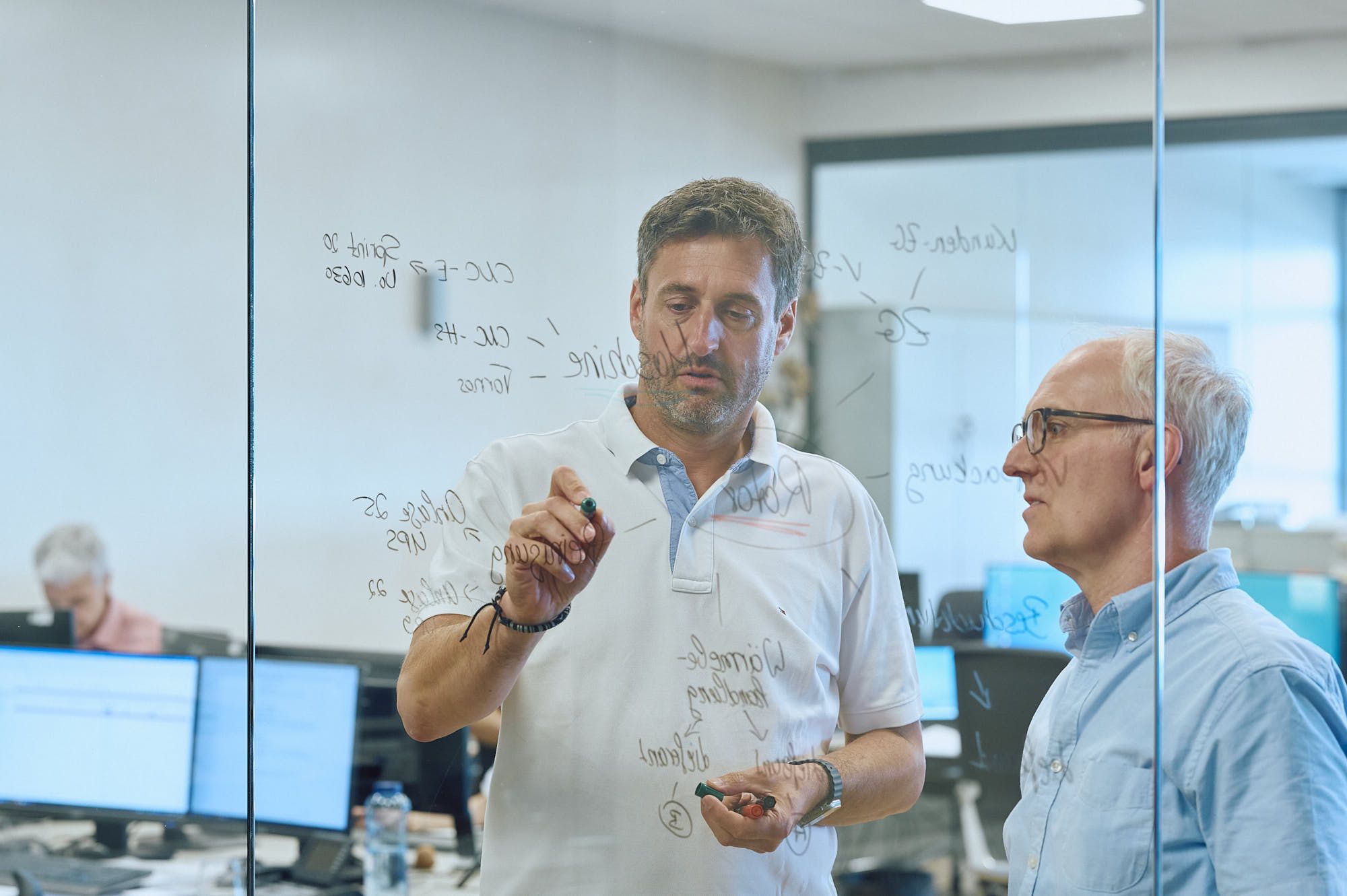 Automatisierte Verarbeitung von Drehteilen